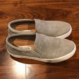 Steve Madden Gills Grey Suede Sip On Shoes